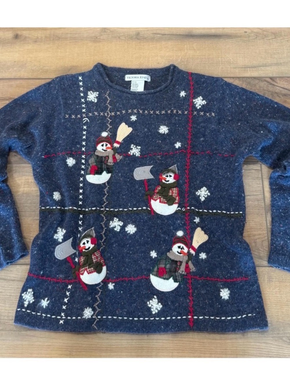 Vintage Victoria Jones Woman Blue Snowman Crewneck Sweater